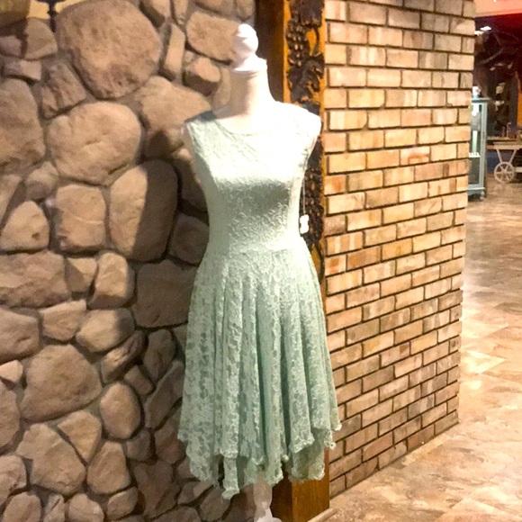 Adore Dresses & Skirts - NWT Adore Beverly Hills Seafoam Lace Dress